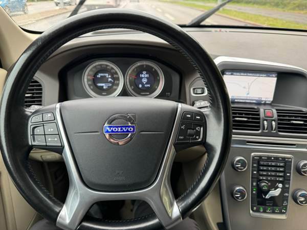 Volvo XC60 Helsinki - valokuva 6