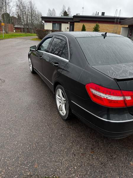 Mercedes-Benz E Jyvaeskylae - photo 6