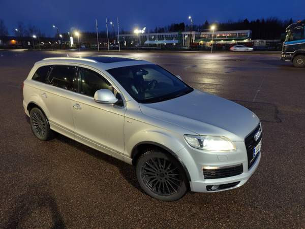 Audi Q7 Kouvola - valokuva 3