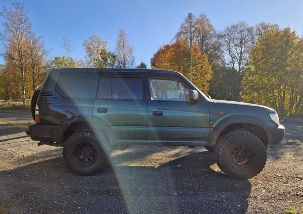 Toyota Land Cruiser Tornio - photo 8
