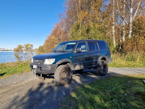 Toyota Land Cruiser Tornio - photo 2