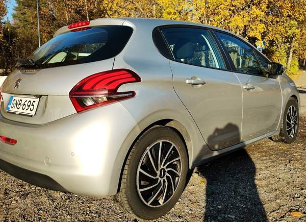 Peugeot 208 Turtkul – foto 5