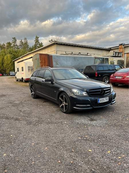 Mercedes-Benz C Helsinki - valokuva 3