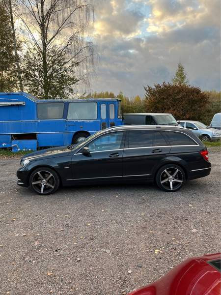 Mercedes-Benz C Helsinki - valokuva 5