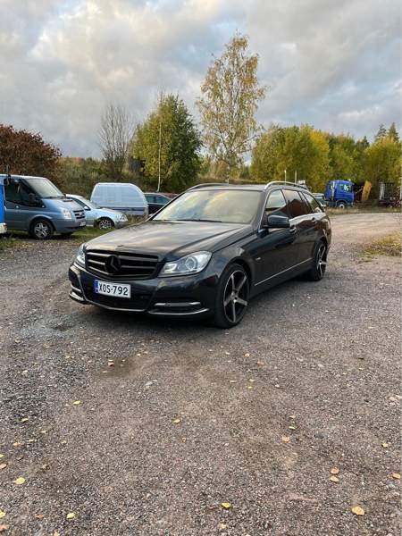 Mercedes-Benz C Helsinki - valokuva 2