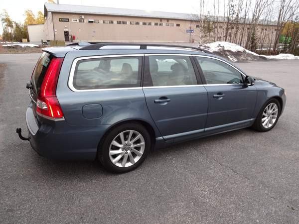 Volvo V70 Korsholm - photo 2
