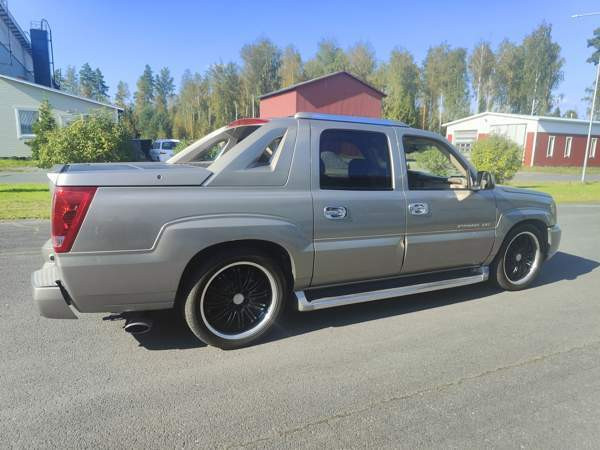 Cadillac Escalade Huittinen - valokuva 4