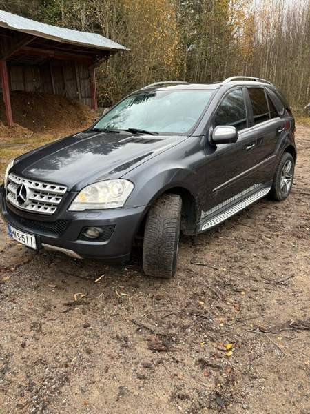 Mercedes-Benz ML Kruunupyy – foto 1