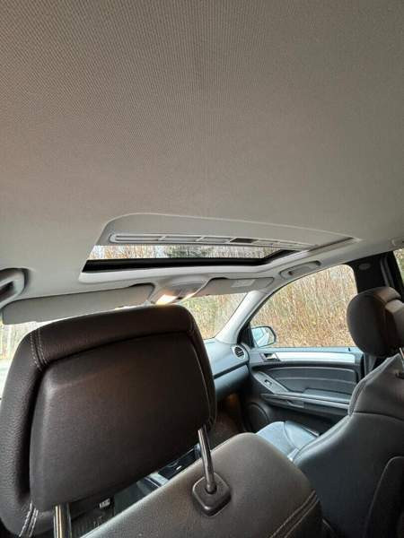 Mercedes-Benz ML Kruunupyy – foto 7