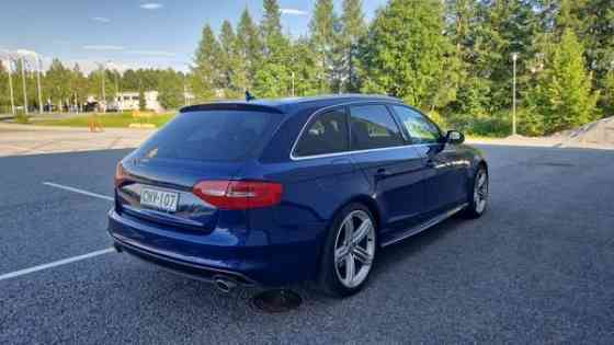 Audi A4 Вихти