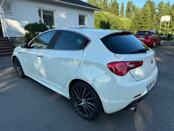 Alfa Romeo Giulietta Alajärvi - photo 6