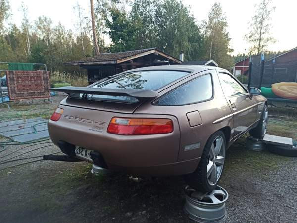 Porsche 928 Loppi - valokuva 8