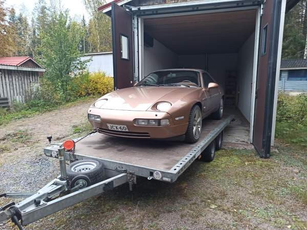 Porsche 928 Loppi - valokuva 1