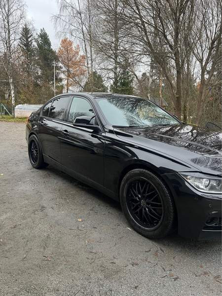 BMW 320 Lempaeaelae - photo 2