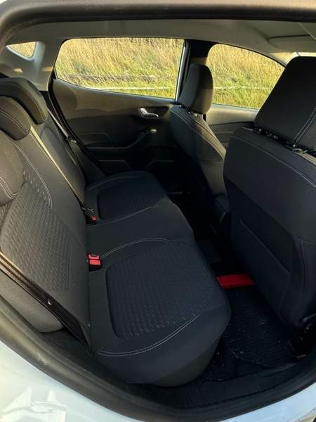 Ford Fiesta Rauma - valokuva 8