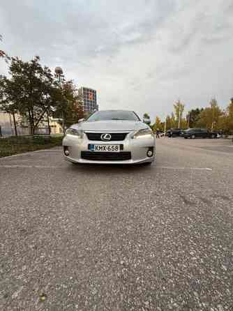 Lexus CT Nokia