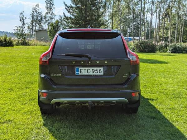 Volvo XC60 Tornio - valokuva 5