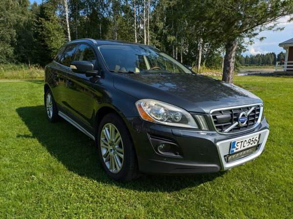 Volvo XC60 Tornio - valokuva 8