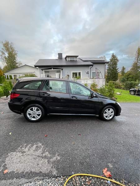 Mercedes-Benz R Espoo - valokuva 8