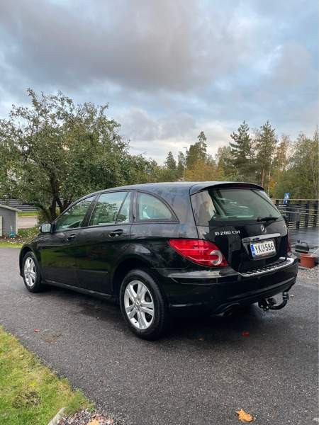 Mercedes-Benz R Espoo - valokuva 5