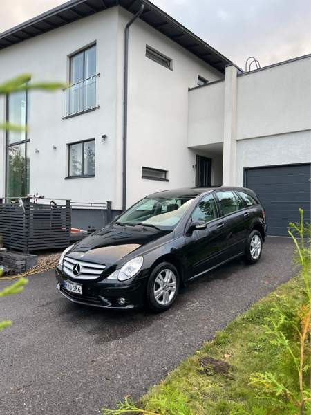 Mercedes-Benz R Espoo - valokuva 1