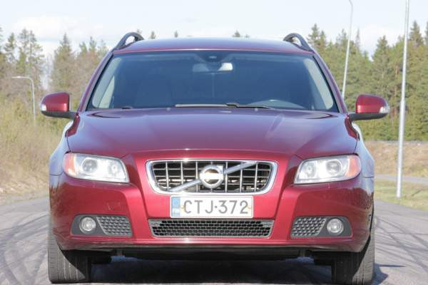 Volvo V70 Mäntsälä - valokuva 5