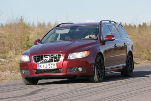 Volvo V70 Mäntsälä - valokuva 1