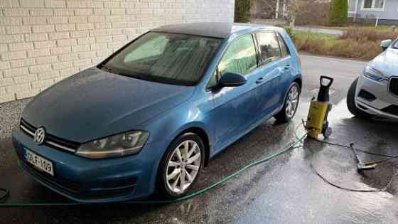 Volkswagen Golf Turtkul