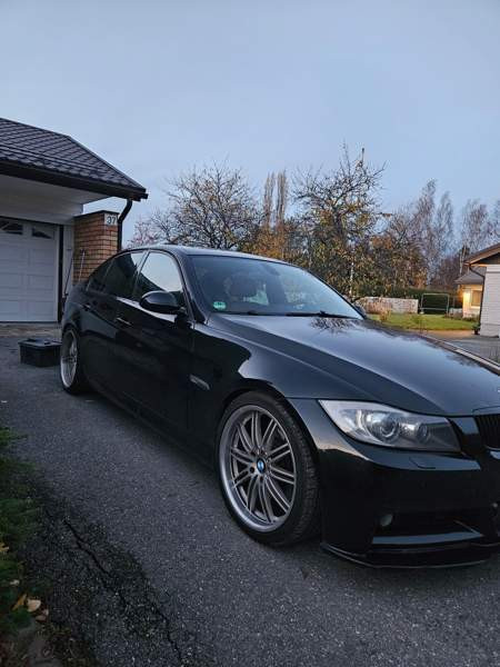 BMW 335 Ulvila - valokuva 3