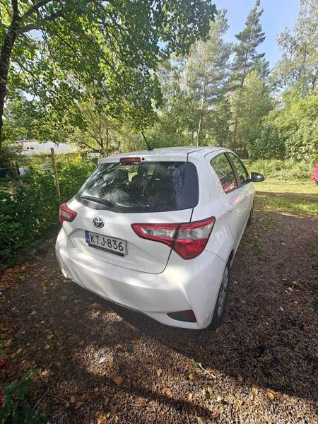 Toyota Yaris Саров - изображение 6