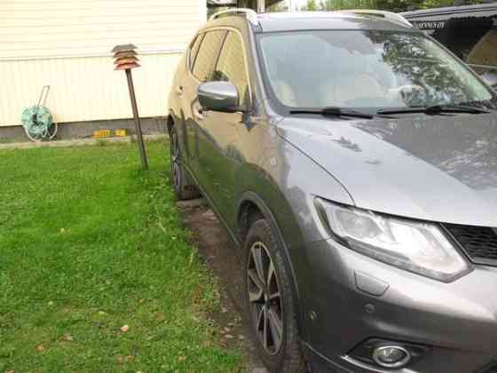 Nissan X-Trail Hollola