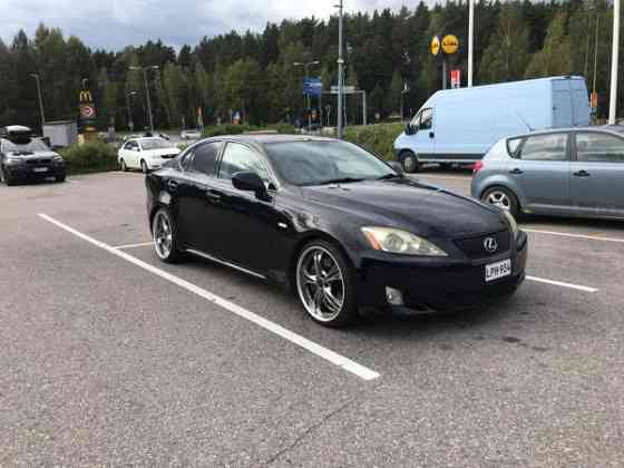 Lexus IS Nokia