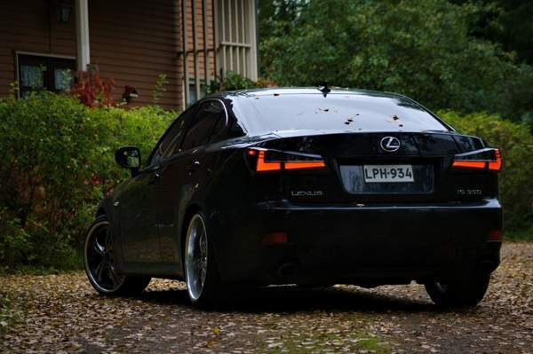 Lexus IS Nokia - valokuva 4