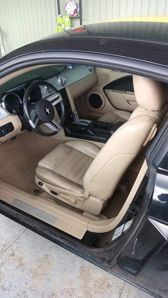 Ford Mustang Toholampi - valokuva 8