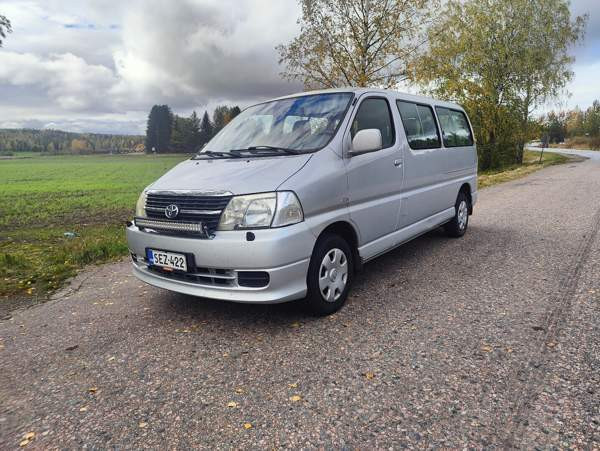 Toyota Hiace Helsinki - valokuva 1