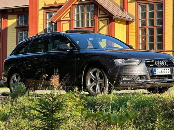 Audi A4 Syevyerodonets'k - valokuva 2