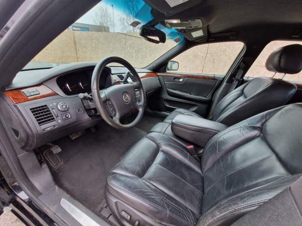 Cadillac DTS Helsinki - изображение 8