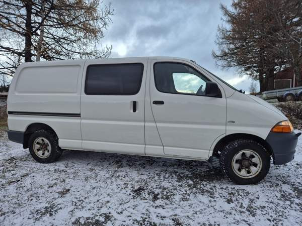 Toyota Hiace Чувашия - изображение 7