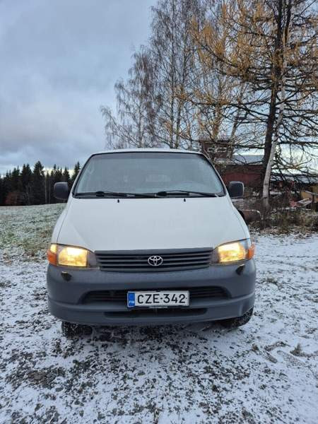 Toyota Hiace Чувашия - изображение 8