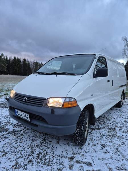 Toyota Hiace Чувашия - изображение 3