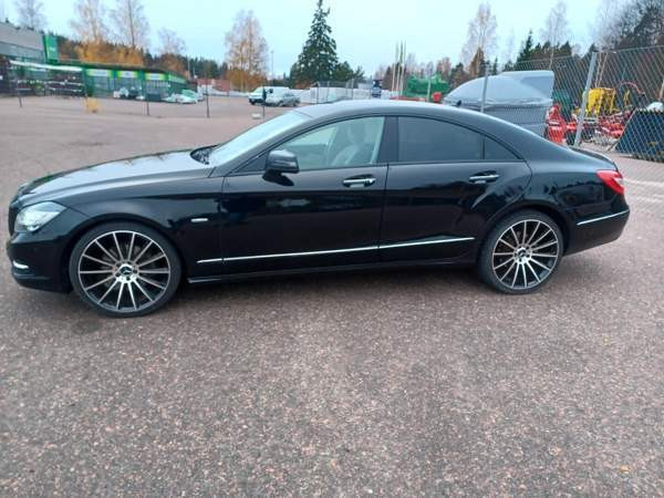 Mercedes-Benz CLS Глебычево - изображение 4