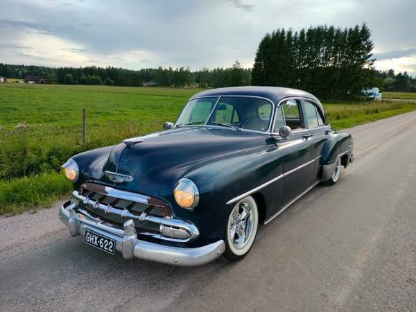 Chevrolet Styleline Sarov - valokuva 1