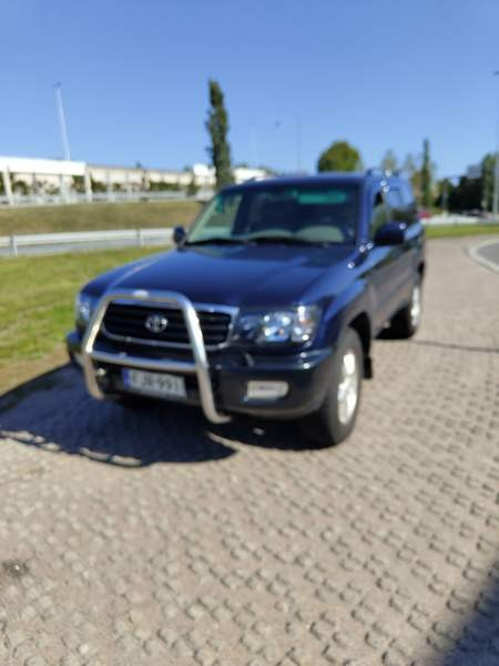 Toyota Land Cruiser Helsinki - valokuva 1