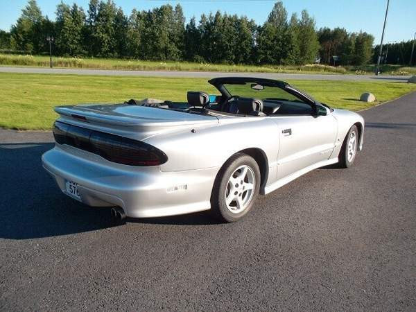 Pontiac Firebird Alahärmä - изображение 2