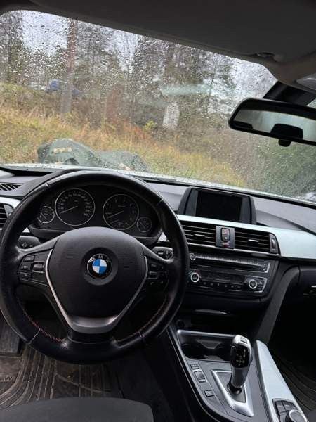 BMW 320 Lempaeaelae – foto 6