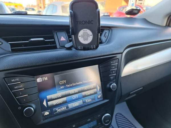 Toyota Avensis Vantaa - valokuva 5