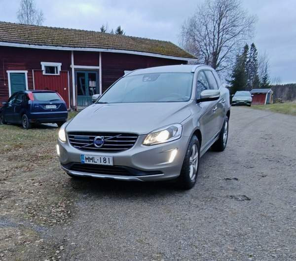 Volvo XC60 Petäjävesi - valokuva 2