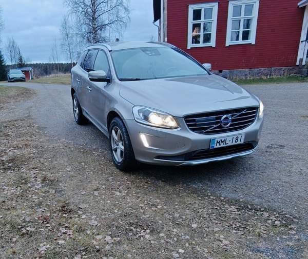 Volvo XC60 Petäjävesi - valokuva 1