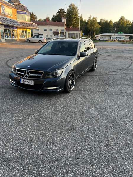 Mercedes-Benz C Kitee - valokuva 1