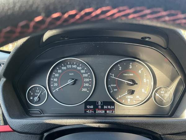 BMW 320 Kuhmo - valokuva 8